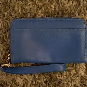 Tusk blue wristlet